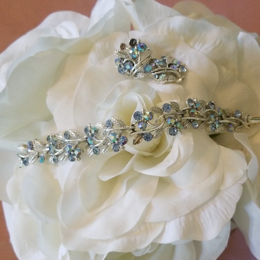 Sparkling Bouquet Clip-On Set